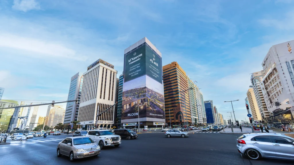 Glass-Graphic-Bin-Darwish-Abudhabi